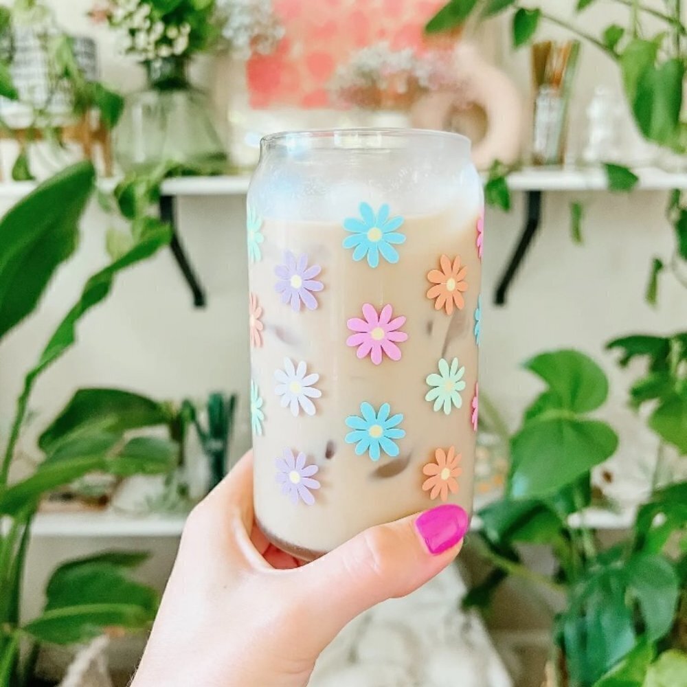 PASTEL DAISY BEER CAN GLASS